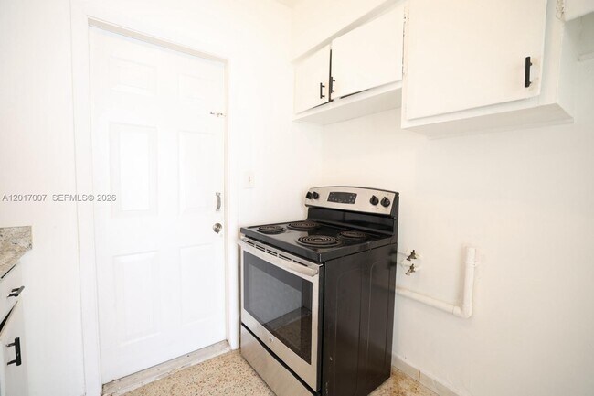 Photo - 800 83rd St Unit 2