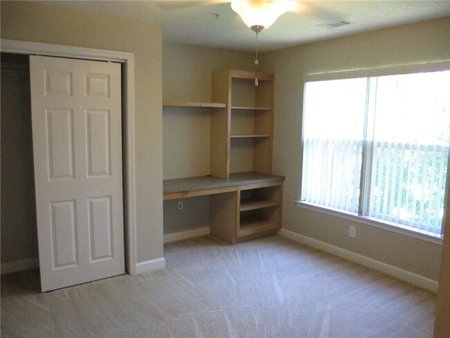 Photo - 123 Harts Cove Way