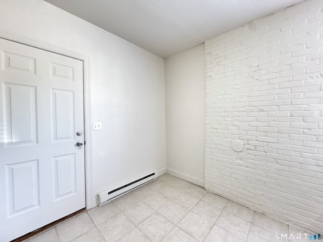 Photo - 15 Park St Unit 8