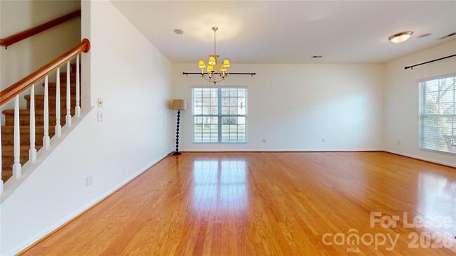 Photo - 2102 Big Pine Dr