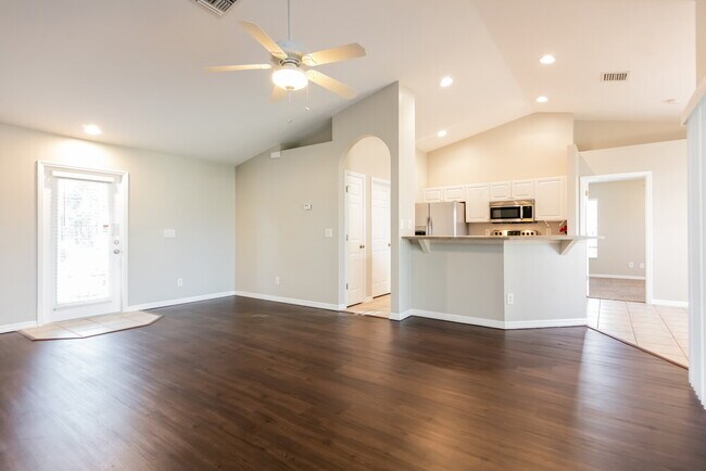 Photo - 3013 SW 4th Pl