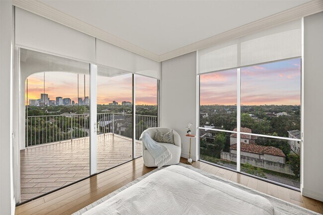 Photo - 3711 San Felipe St Unit 6C