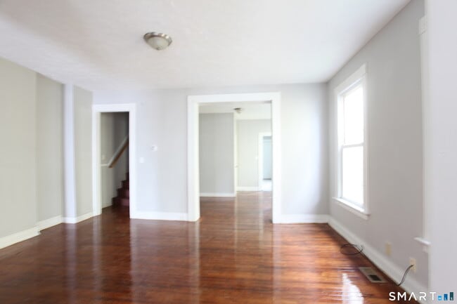 Photo - 36 Cassius St