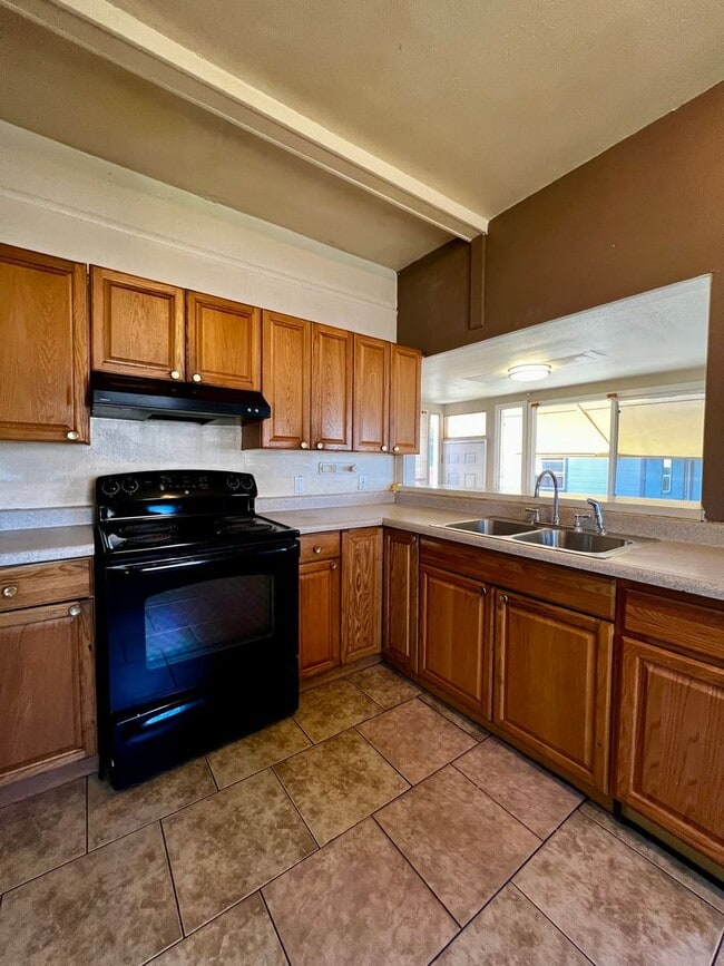 Photo - Non-Refundable & Security Deposit Total: $2500.00