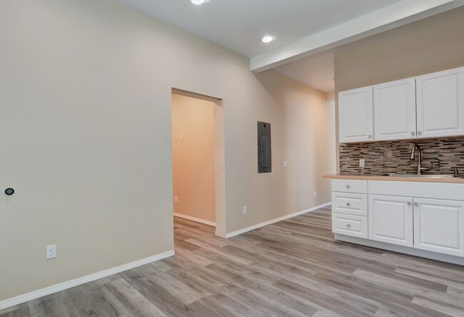 Photo - 811 W Patmore Rd Unidad Apartment