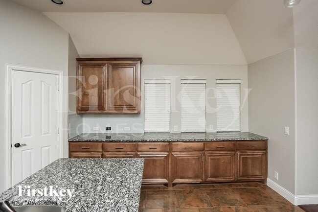 Photo - 921 Loftin St