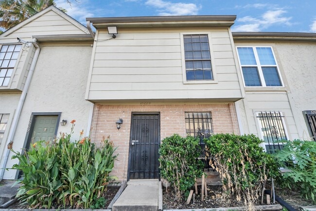 Photo - 12667 Windsor Village Dr