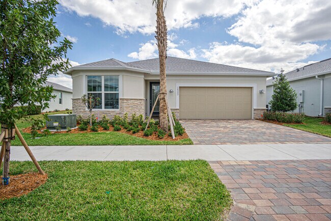 Building Photo - 10353 SW Captiva Dr