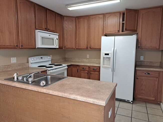 Photo - 108 Gray Ave Unit C