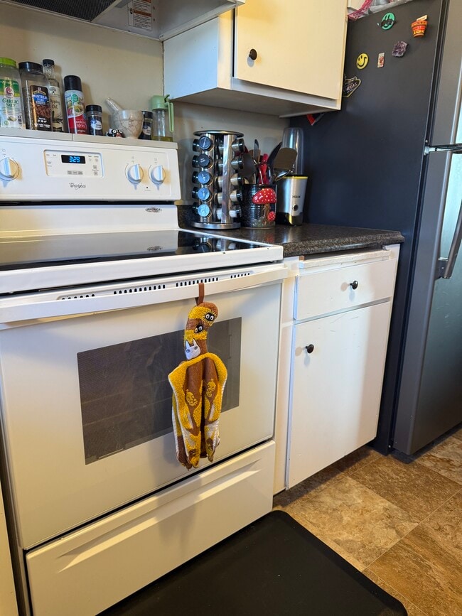 Photo - 2223 E Joseph Ave