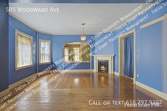 Photo - 505 Woodward Ave