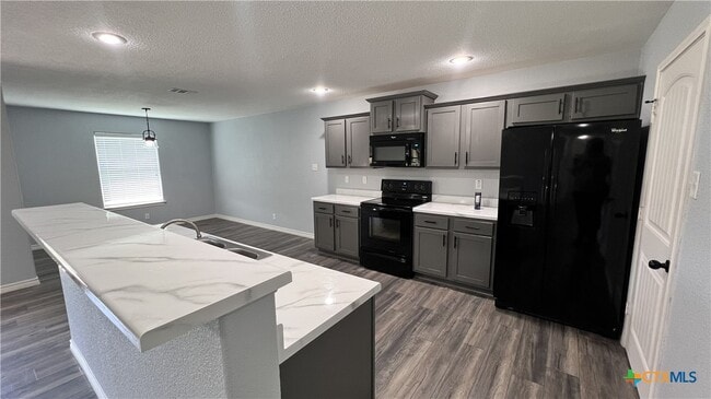 Photo - 7205 American W Dr