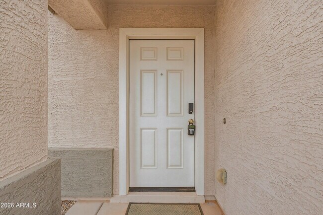 1796 W Laguna Dr