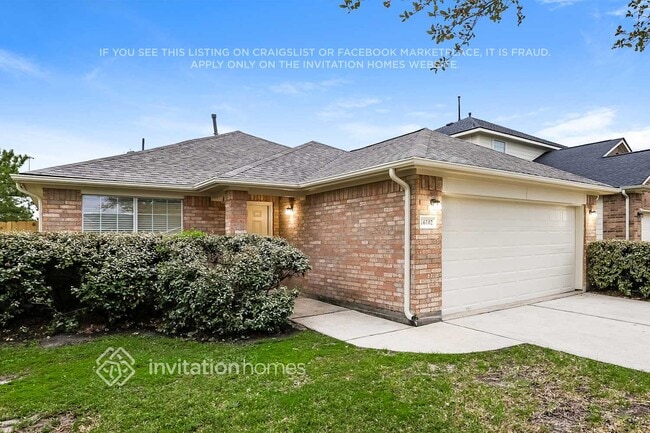 Photo - 16102 Majestic Glen Ln