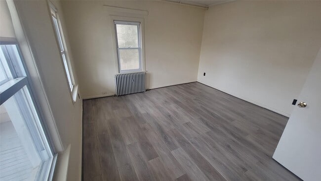 Photo - 90 Ackerson St Unit 90 Ackerson St