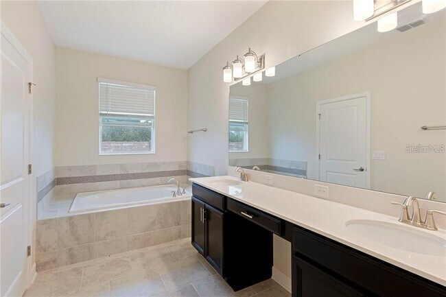 Photo - 11055 Sweetgum Woods Dr