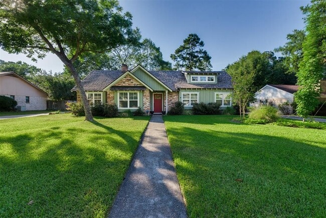 Building Photo - 1207 Calderwood Dr Rental