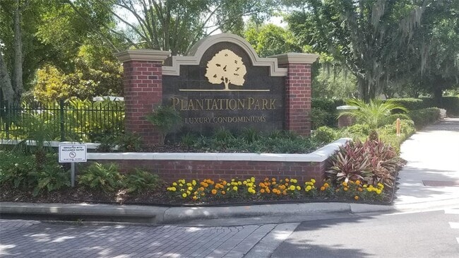 Building Photo - 13028 Plantation Park Cir Unit 12110