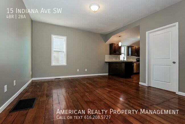 Photo - 15 Indiana Ave SW