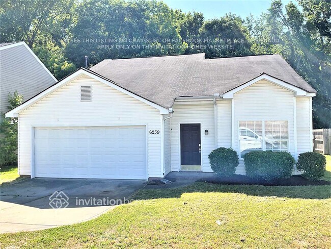 Building Photo - 6239 Day Lilly Ln