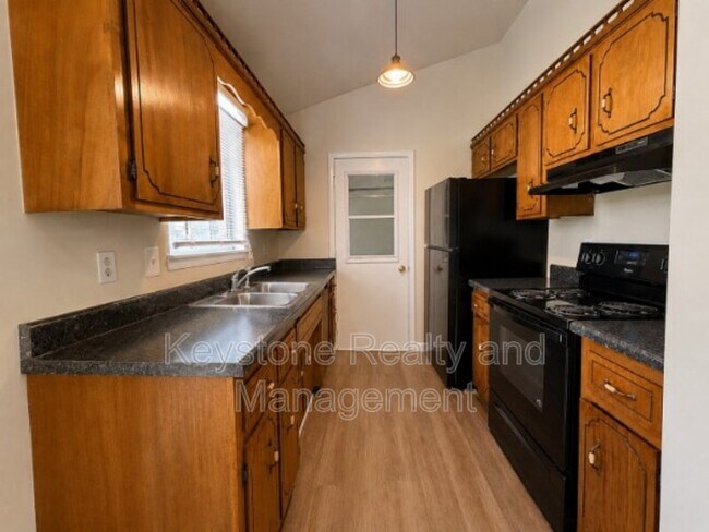 Photo - 717 Peachers Mill Rd