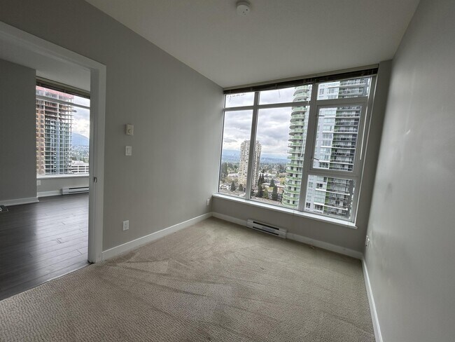 Photo - 4900 Lennox Ln