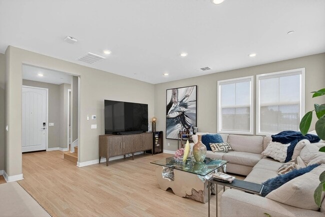 Photo - 1733 Artemisia Ct