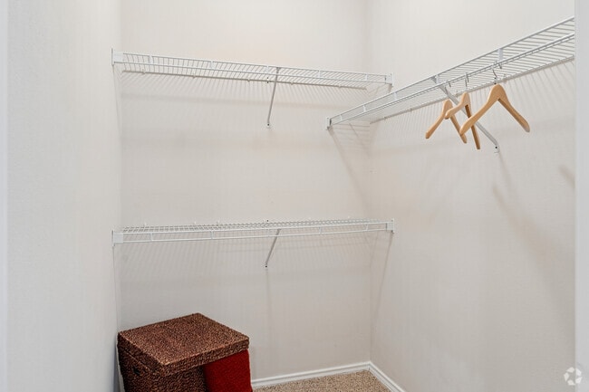 Distinction - 2BR, 2BA - 1,134SF - Walk-In Closet