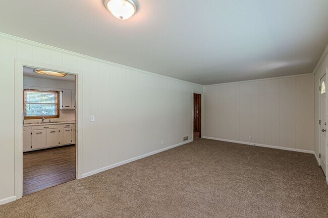 Photo - 3920 Cliftondale Pl