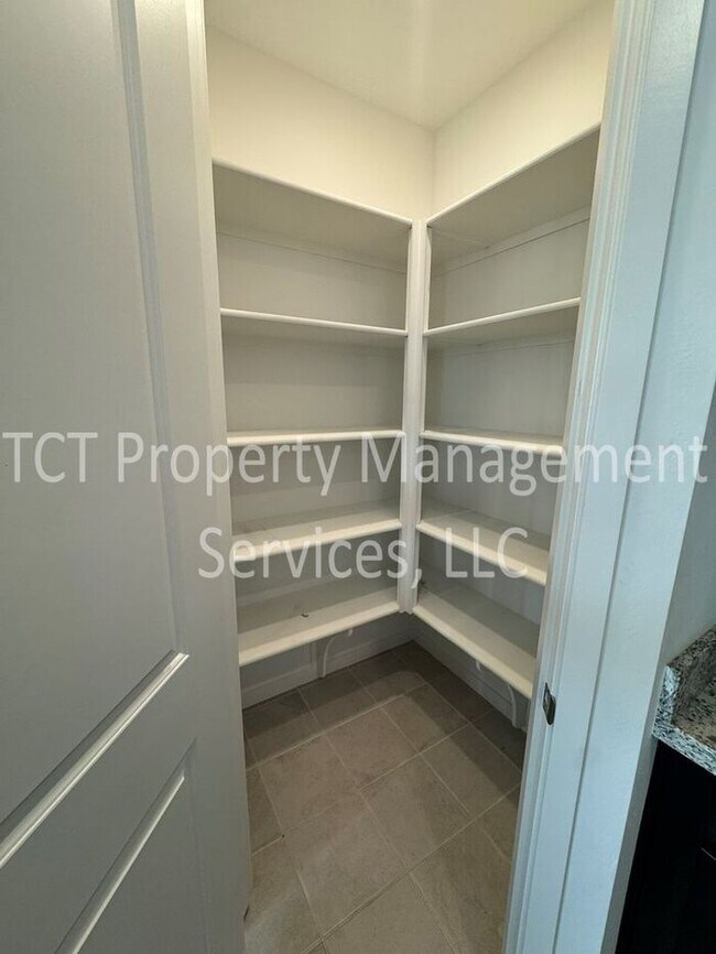 Photo - Beautiful newer home in San Tan Groves