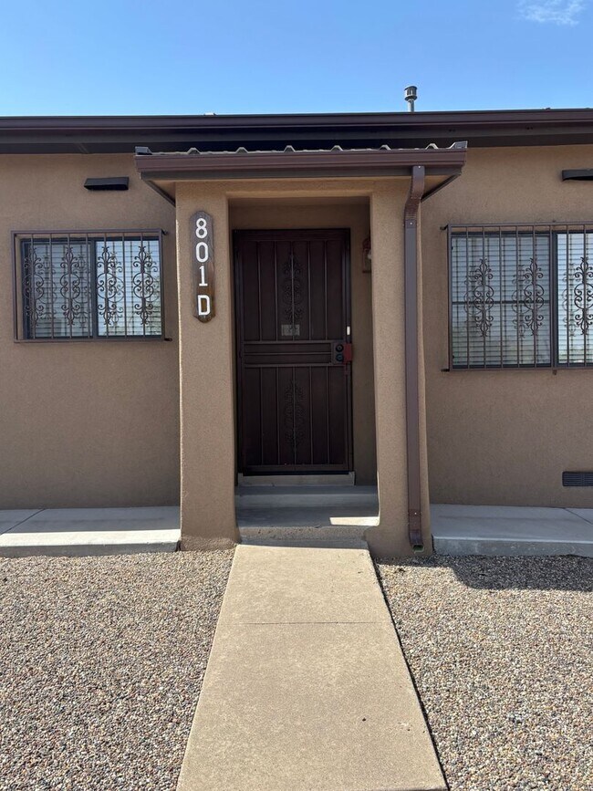 NEWLY REMODELED 1 BED 1 BATH - NEWLY REMODELED 1 BED 1 BATH Condo Unit D