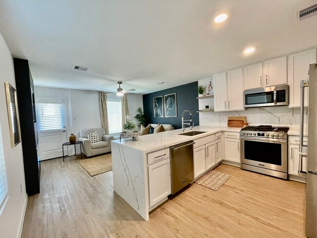 Photo - 21431 Carosella Dr