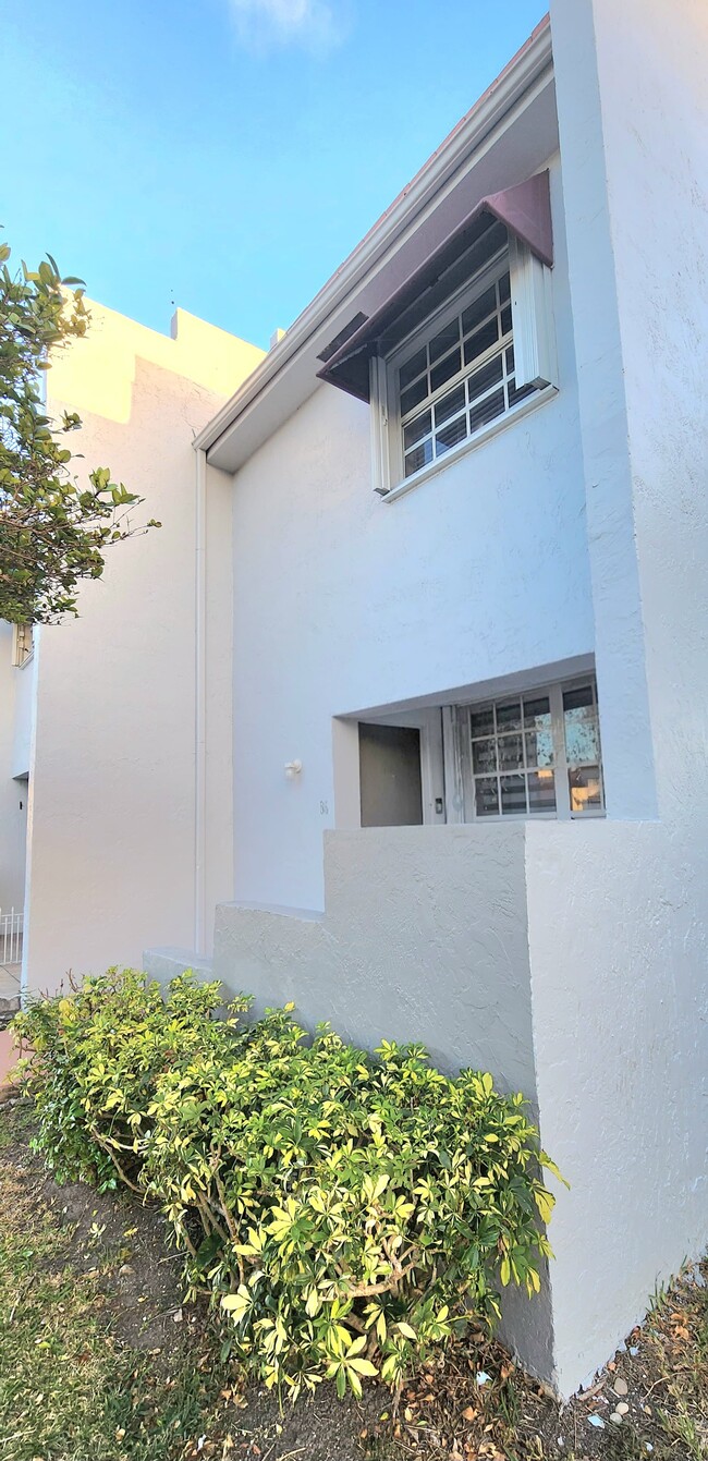 Photo - 10360 SW 154th Circle Ct