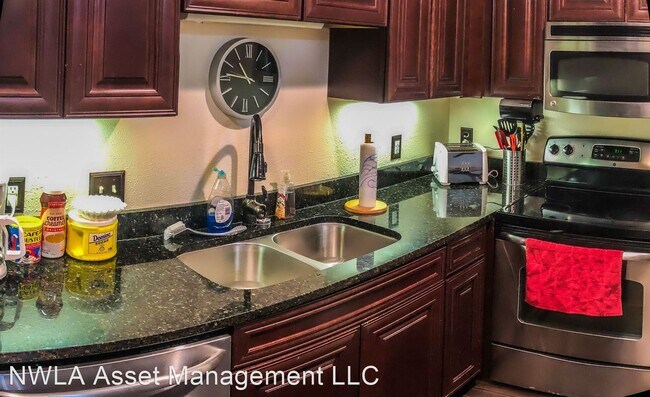 Photo - 2 br, 2 bath House - 247 Settlers Park Dr.