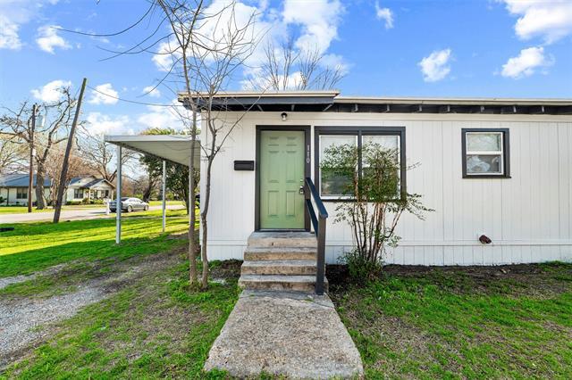 Photo - 110 Poplar St