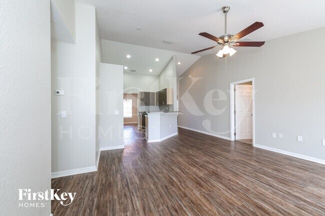 Photo - 1424 Teal Dr