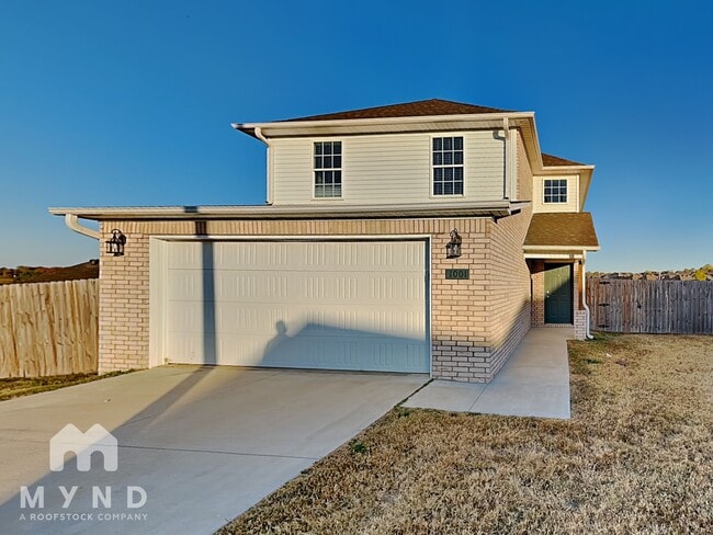 Building Photo - 1001 Clearspring Ct