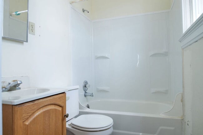 Photo - 2316 Chickasaw St Unit 1