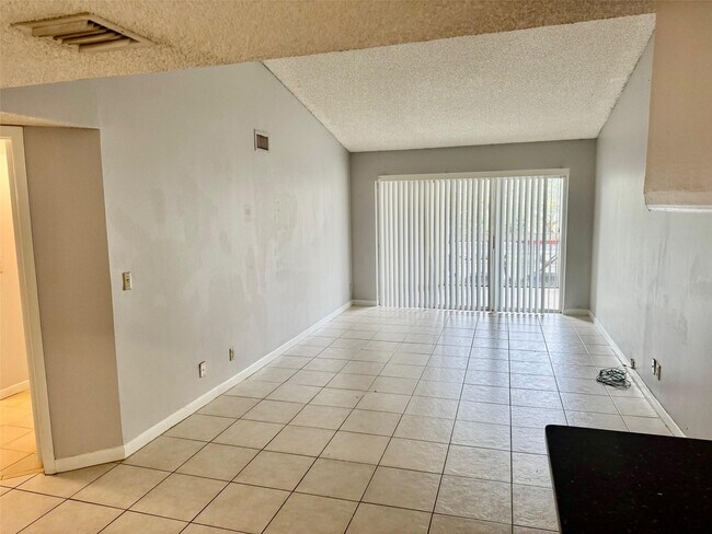 Photo - 9955 Westview Dr Unit 224
