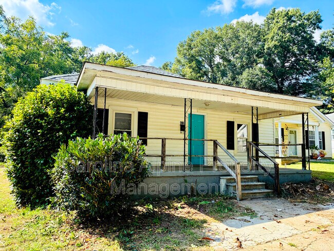 Photo - 421 S Columbia St