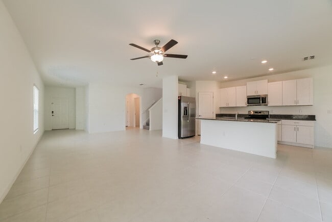 Photo - 7230 Spring Snowflake Ave