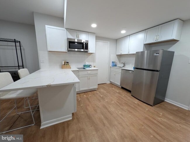 Photo - 21214 Millwood Square