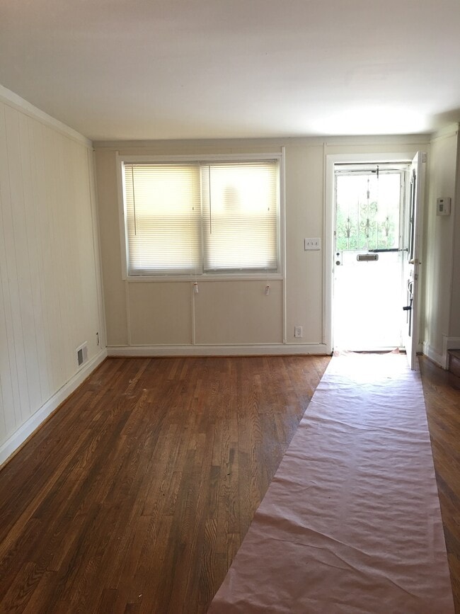 Photo - 1216 N Augusta Ave