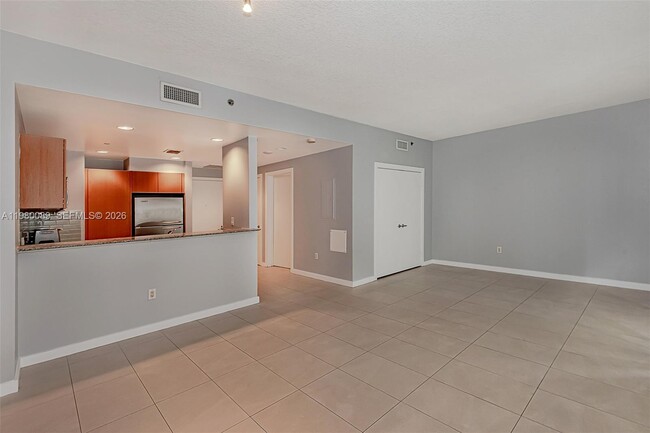 Photo - 1050 Brickell Ave Unit 2822