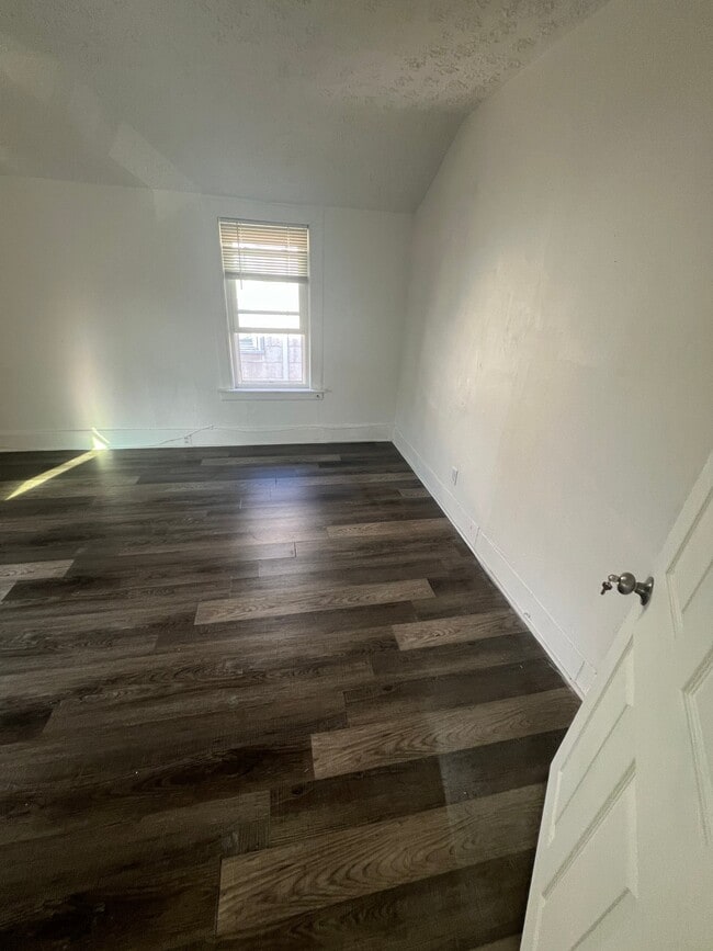 59 Foster St Unit 3