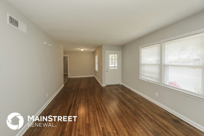 Photo - 4285 Willow Rd