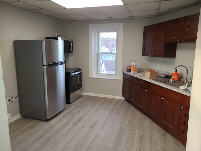 Photo - 339 Chestnut St Unit 302