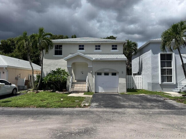 4421 SW 72nd Terrace