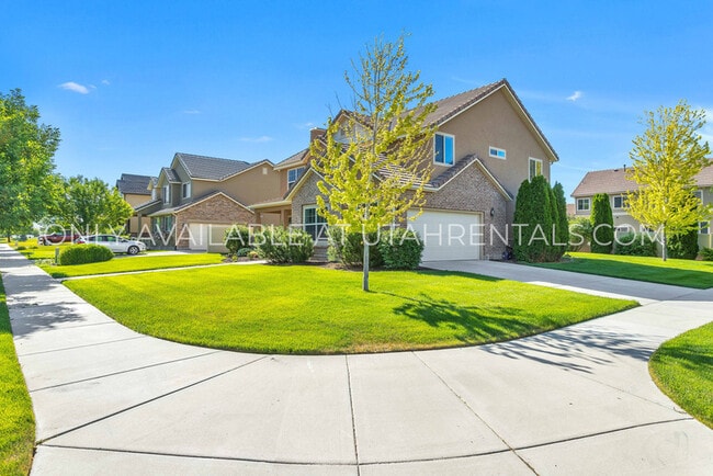 Photo - 1143 W 150 N
