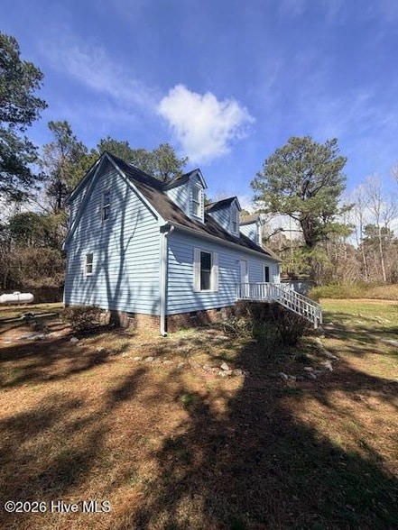 Photo - 309 Country Club Ln
